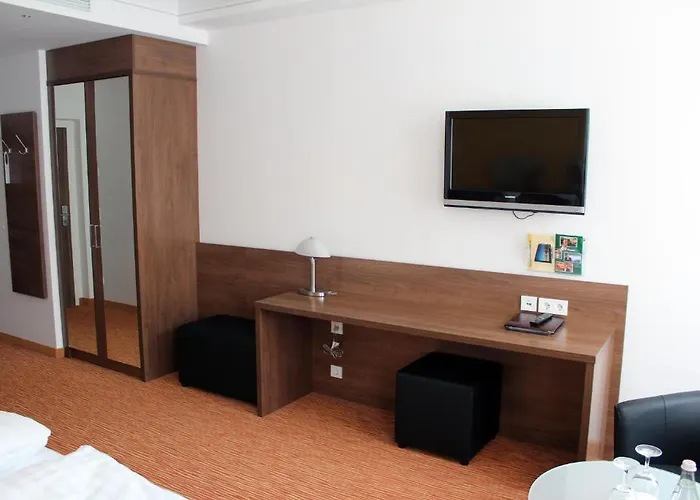 Altstadthotel Arch 호텔