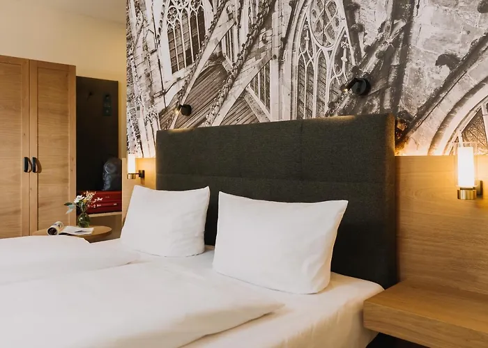 Altstadthotel Arch 호텔 4*