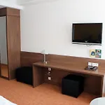 Altstadthotel Arch ホテル