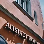 Altstadthotel Arch 4*
