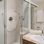 Отель Altstadthotel Arch Регенсбург