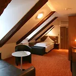 Hotel Altstadthotel Arch