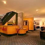 ホテル Altstadthotel Arch 4*