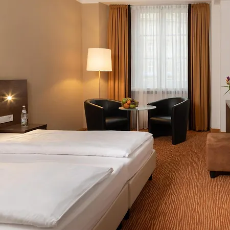 מלון Altstadthotel Arch רגנסבורג