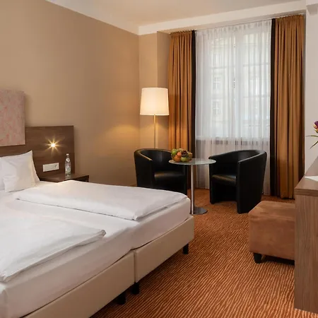 Altstadthotel Arch מלון 4*