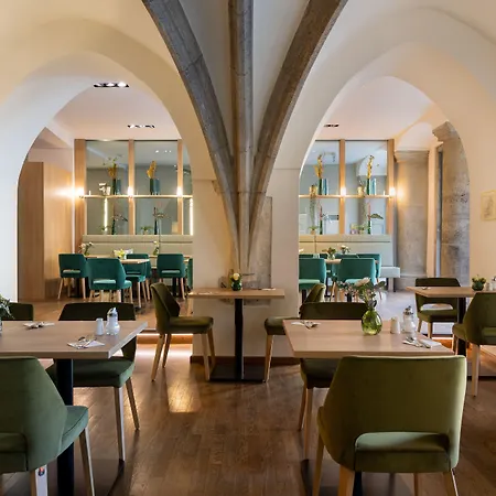 Altstadthotel Arch רגנסבורג