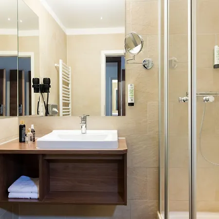 Altstadthotel Arch 4* רגנסבורג