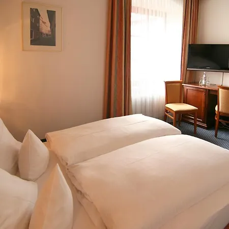 Altstadthotel Arch 4*